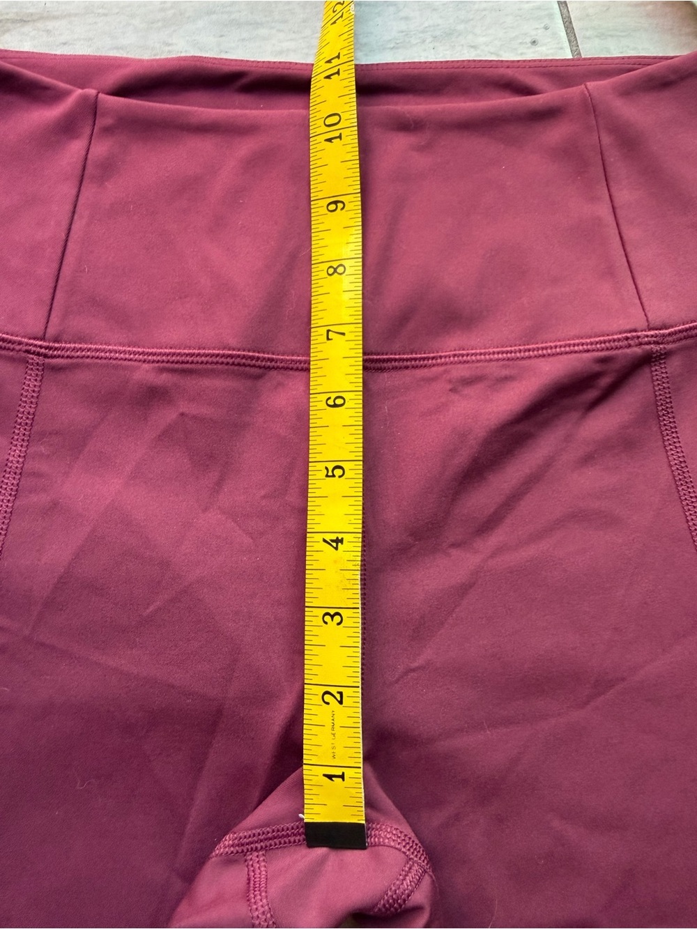 Girlfriend Collective High-Rise Performance Compression Leggings in Wine. Size M - Picture 9 of 10